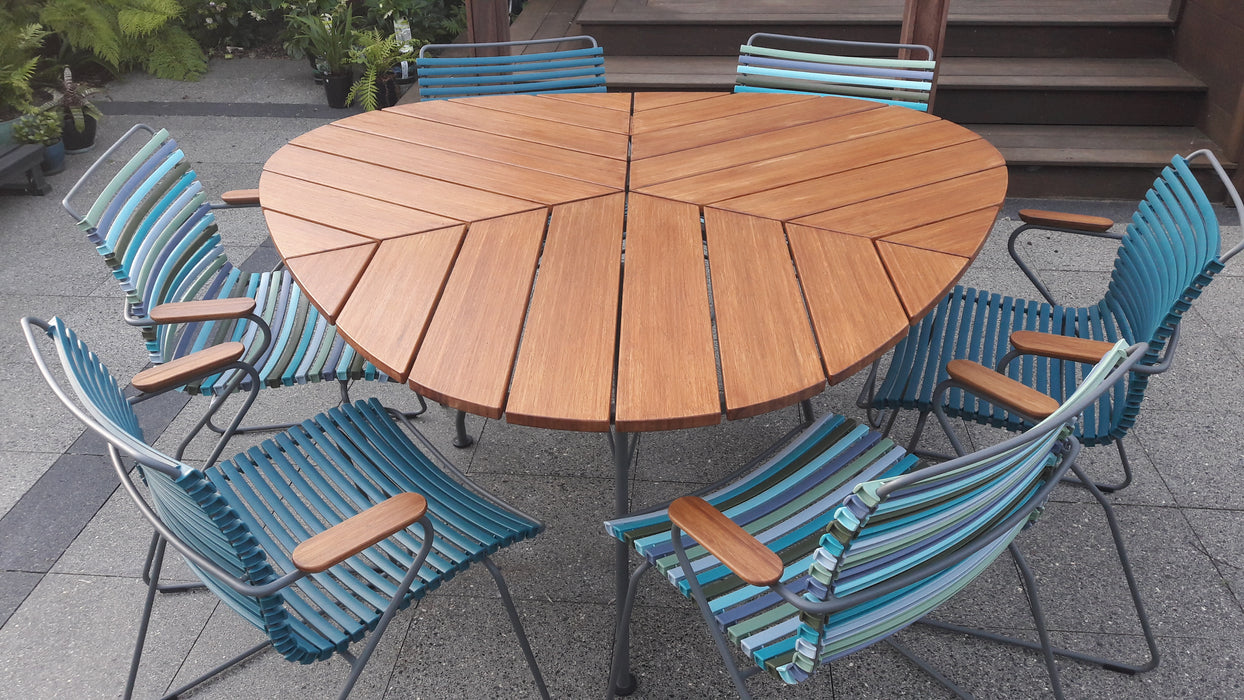 HOUE - LEAF Outdoor Dining Table