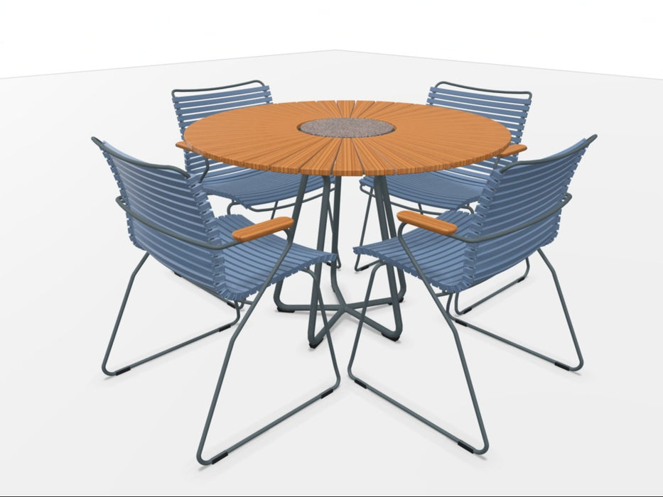 HOUE - CIRCLE 110 Table & CLICK Chair Setting